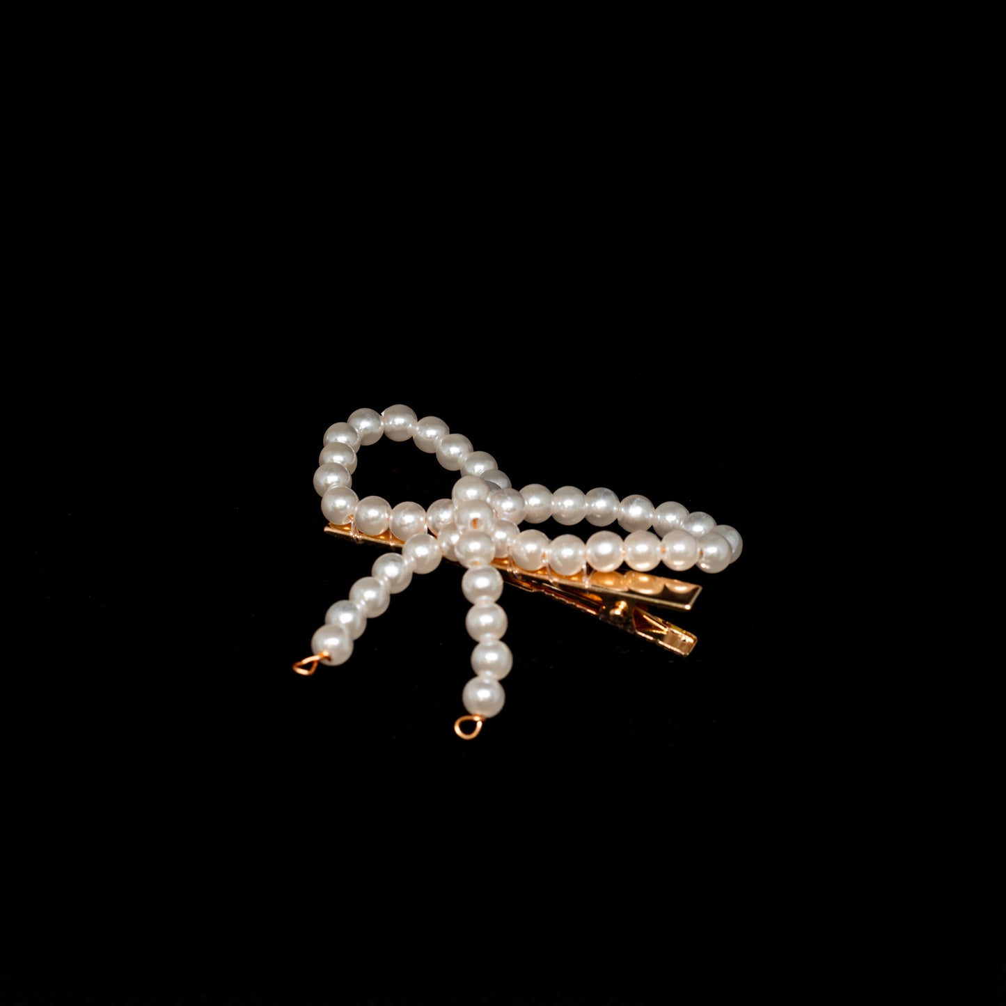 Small Pearls Bow Hair Pin