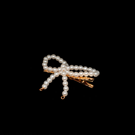Small Pearls Bow Hair Pin